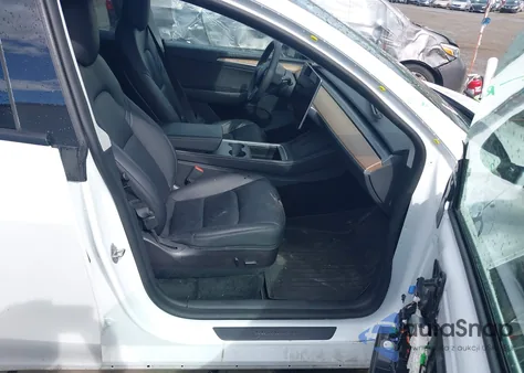 2022 Tesla Model Y Performance Dual Motor All-Wheel Drive from USA, damaged, VIN 7SAYGDEF7NF540878